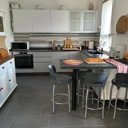 Апартаменты La Casa Negli Ulivi, Con Piscina