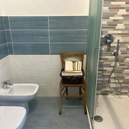 La Casa Negli Ulivi, Con Piscina דירה
