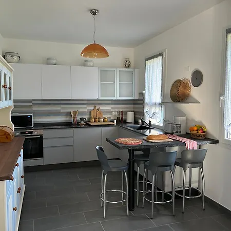 La Casa Negli Ulivi, Con Piscina Appartement