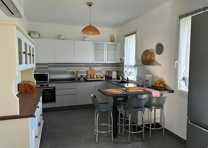 La Casa Negli Ulivi, Con Piscina Appartement